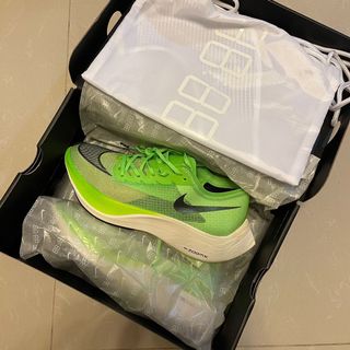 （分類：）位於 。 由 slowguyyyy 提交（商品編號 1074330890，圖片 1）。簡介： 。