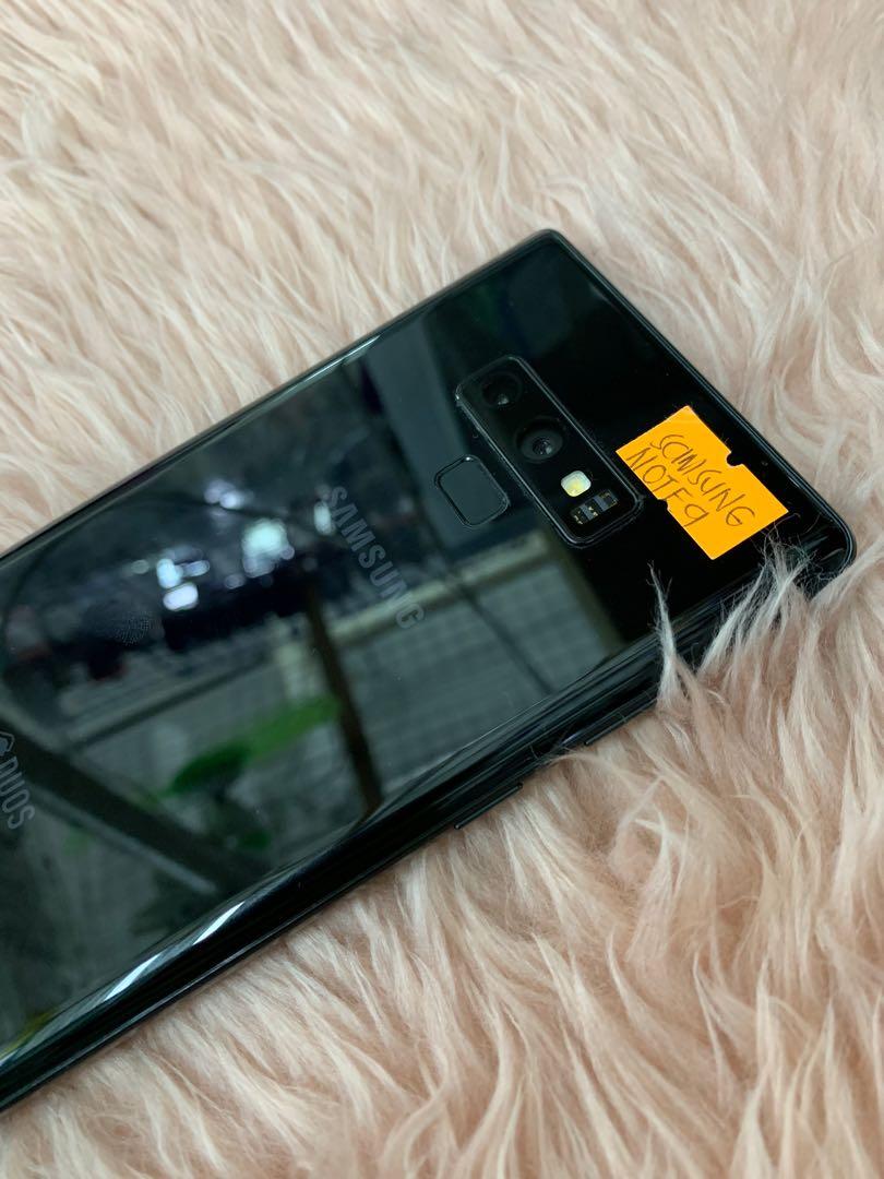 Samsung Note 10 Lite AND Samsung Note 9 (Category: Samsung) located in Pasig City. Submitted by fairgadgetshop (Listing ID 1074248369, Image 3). Description: SAMSUNG NOTE 10 LITE 128GB SAMSUNG NOTE 9 128GB 100% Legit No hidden issues No hidden repair Smooth Both expandable SD Card No AMOLED BURN TEST all you want INCLUSIONS: FAST CHARGER (REPLACEMENT:USB CABLE/ADAPTOR) PS: FOR SAMSUNG NOTE 10 LITE HAS SAME SERIAL BOX. PM nalang sa want. Loc📍 Pas