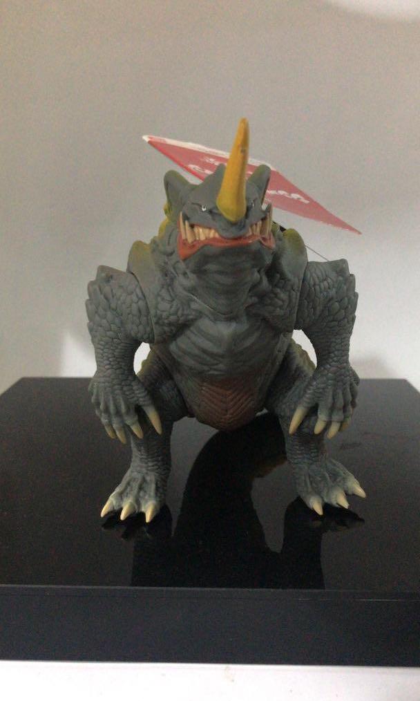 photo Neronga Shin Ultraman myr