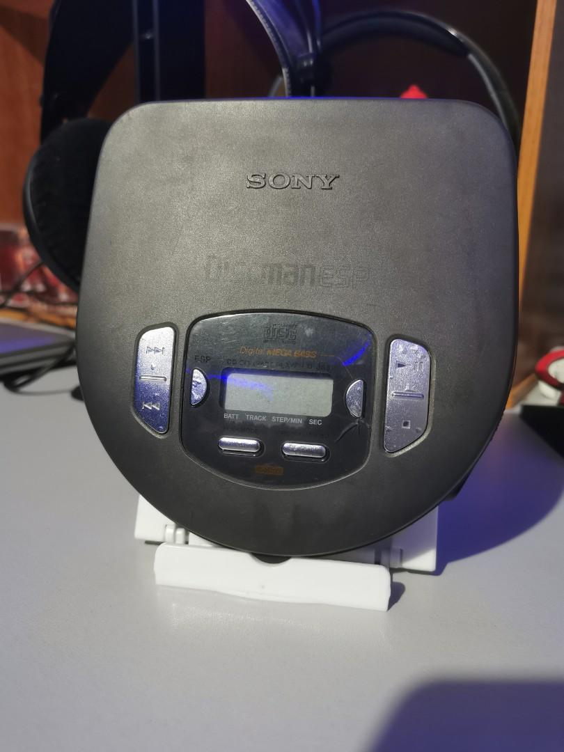 Sony Discman Defective (Category: Voice Recorders) located in Santa Rosa. Submitted by markzcabillan (Listing ID 1074418264, Image 1). Description: For sale is Sony discman (Defective) For parts or kayo na po magpa-ayos. Can do meetups around Santa Rosa Laguna or can ship it. 😊 RFS: Decluttering po. Just PM me here in Carousel..
