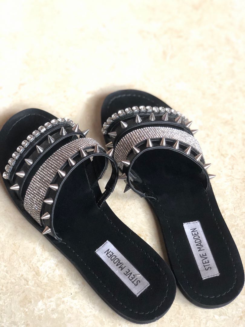 STEVE MADDEN LINDY SANDAL