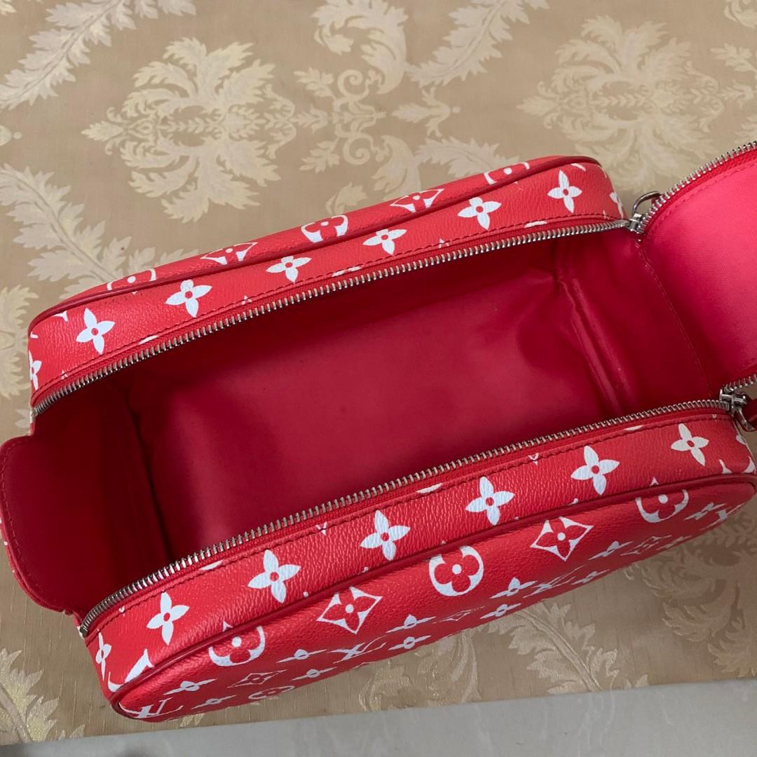 Supreme shoe hotsell bag