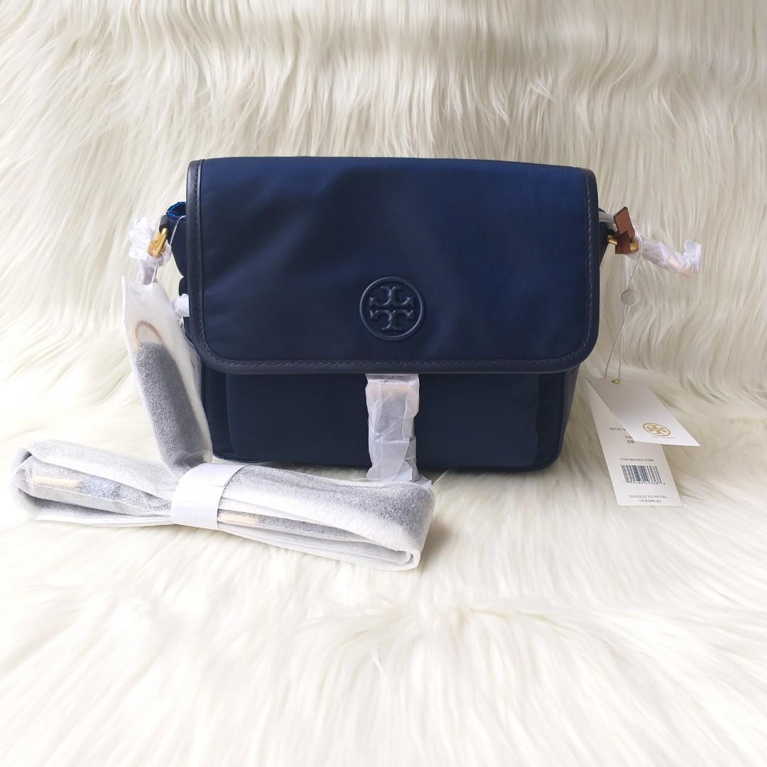 Tory burch perry hotsell nylon crossbody navy