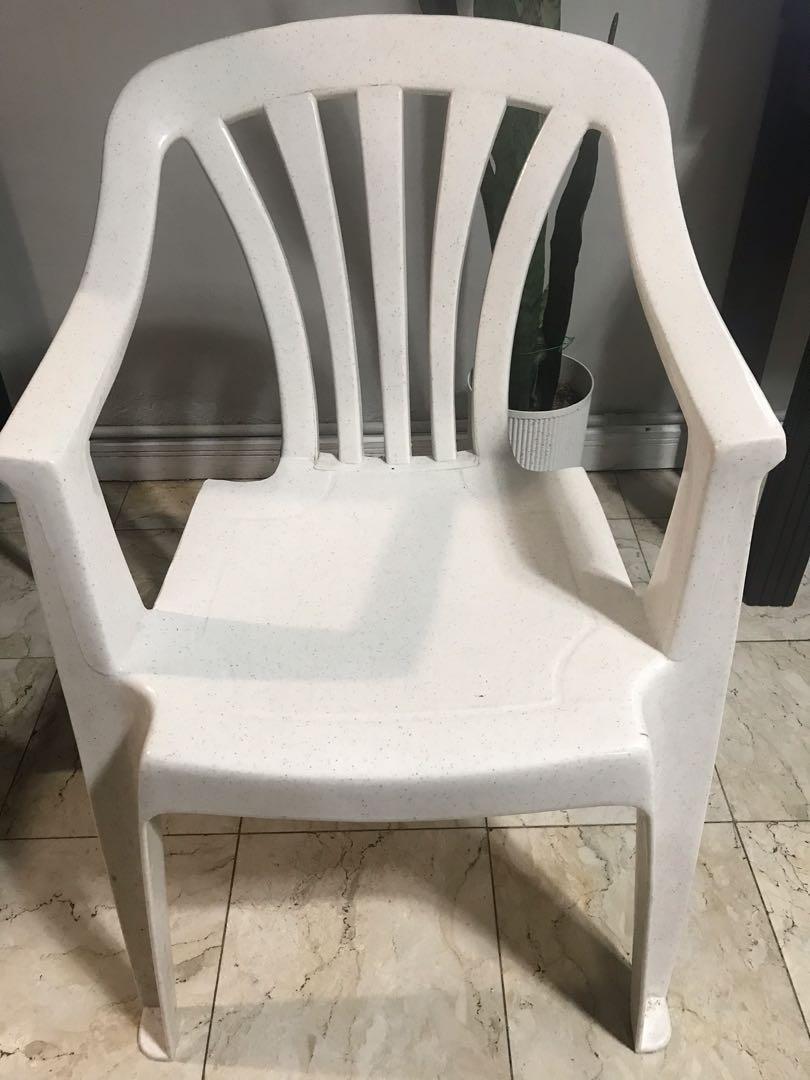 Uratex chairs top with armrest