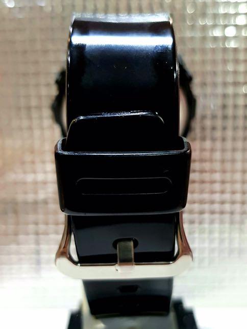 USED GSHOCK BLUETOOTH DIVER UNISEX SPORTS WATCH 100 ORIGINAL AUTHENTIC CASIO G SHOCK GB 5600AB 1ADR GB 5600AB 1A