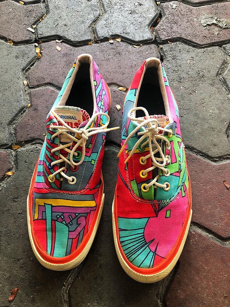 Vintage converse jams top
