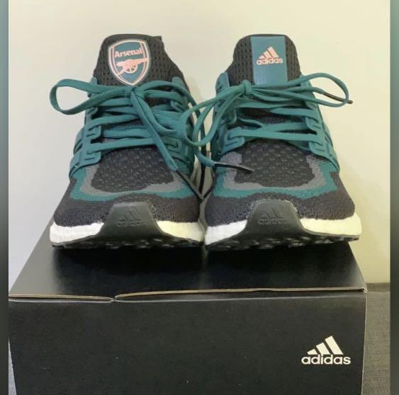 Arsenal x Ultra boost Adidas, Men's Fashion, Footwear, Sneakers on Carousell