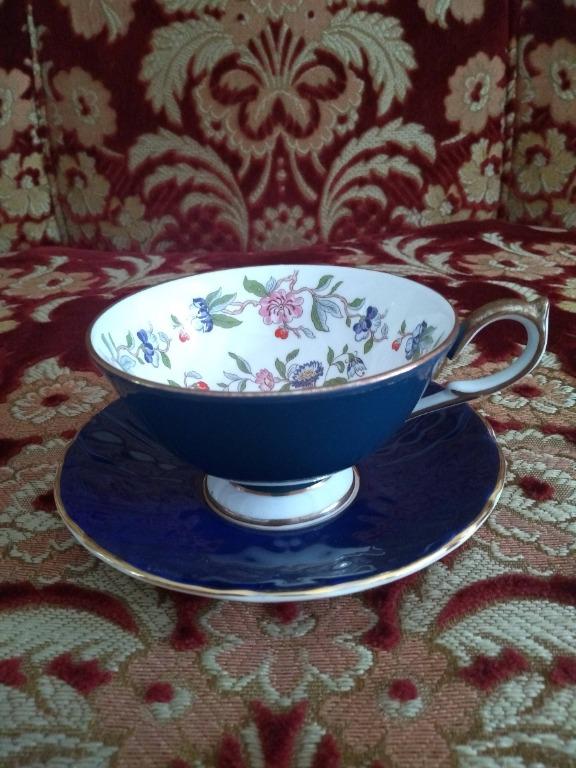 Aynsley Cup and Saucer (Category: Coffee & Tea Tableware) located in Quezon City. Submitted by magenta888 (Listing ID 1074629920, Image 1). Description: Aynsley cup and saucer, made in England. Php 1,200 per cup and saucer..