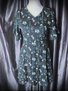 (Category: ) located in . Submitted by new.preloved.sg (Listing ID 1074552754, Image 1). Description: .