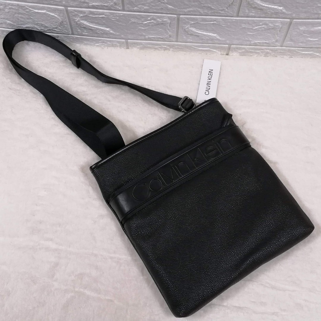 Calvin Klein Authentic Men Sling bag
