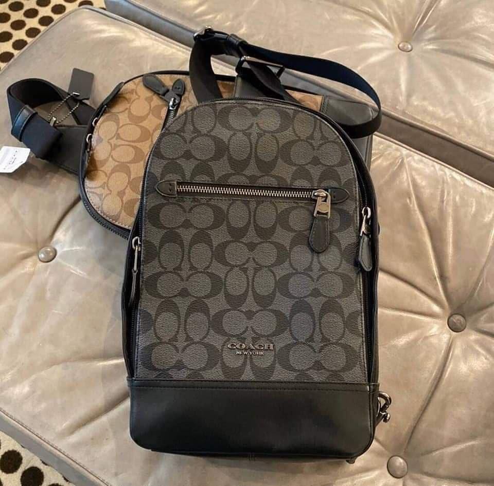 Coach Graham Pack in Signature Canvas, Men's Fashion, Bags, Sling Bags on  Carousell