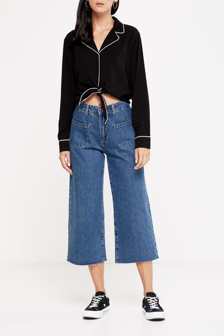 COTTON ON MID WIDE CROP JEANS BLACK Women s Fashion Bottoms