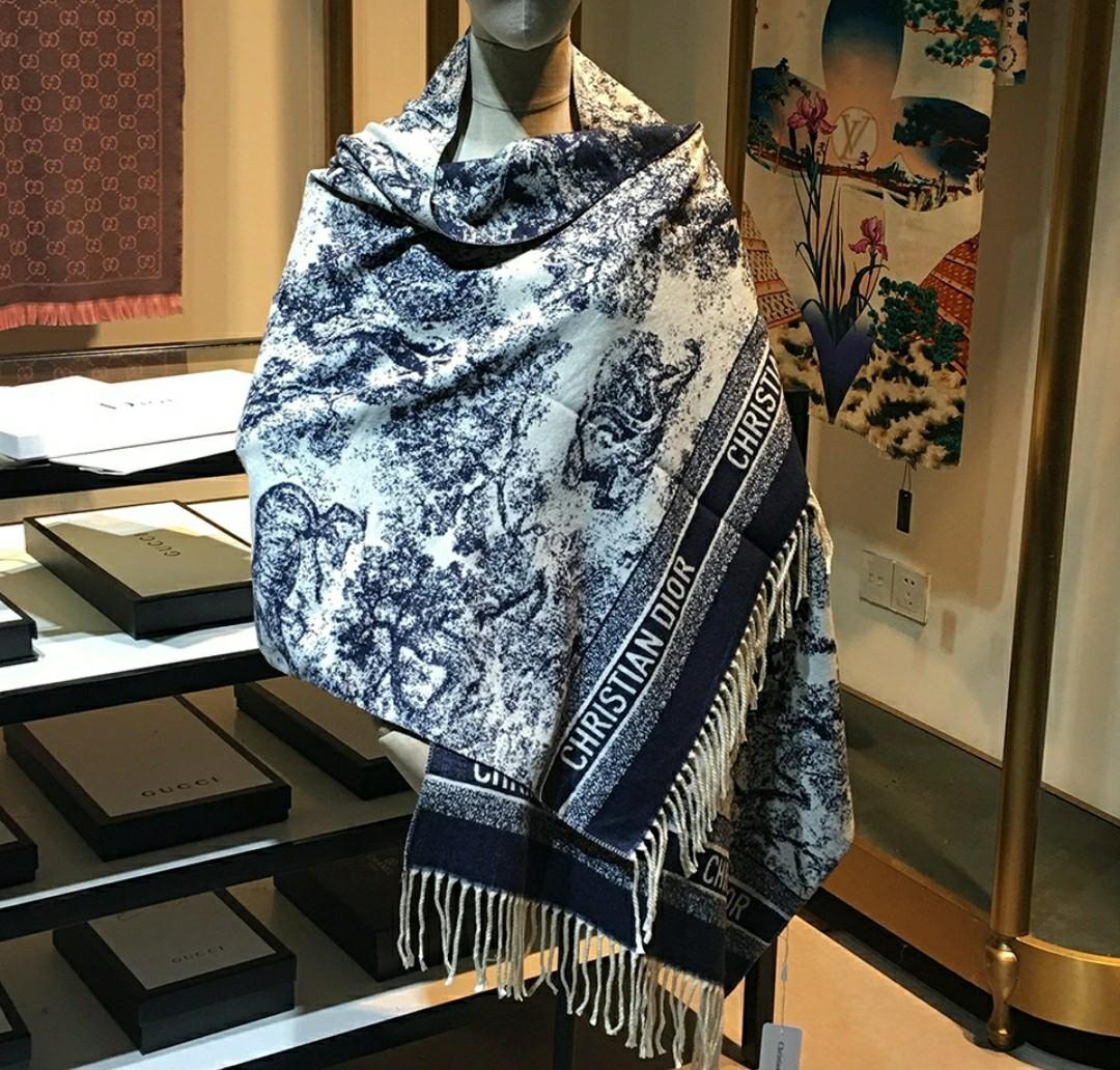 monogram dior scarf