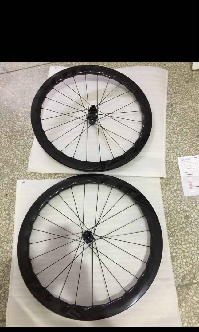 elite wheels carbon