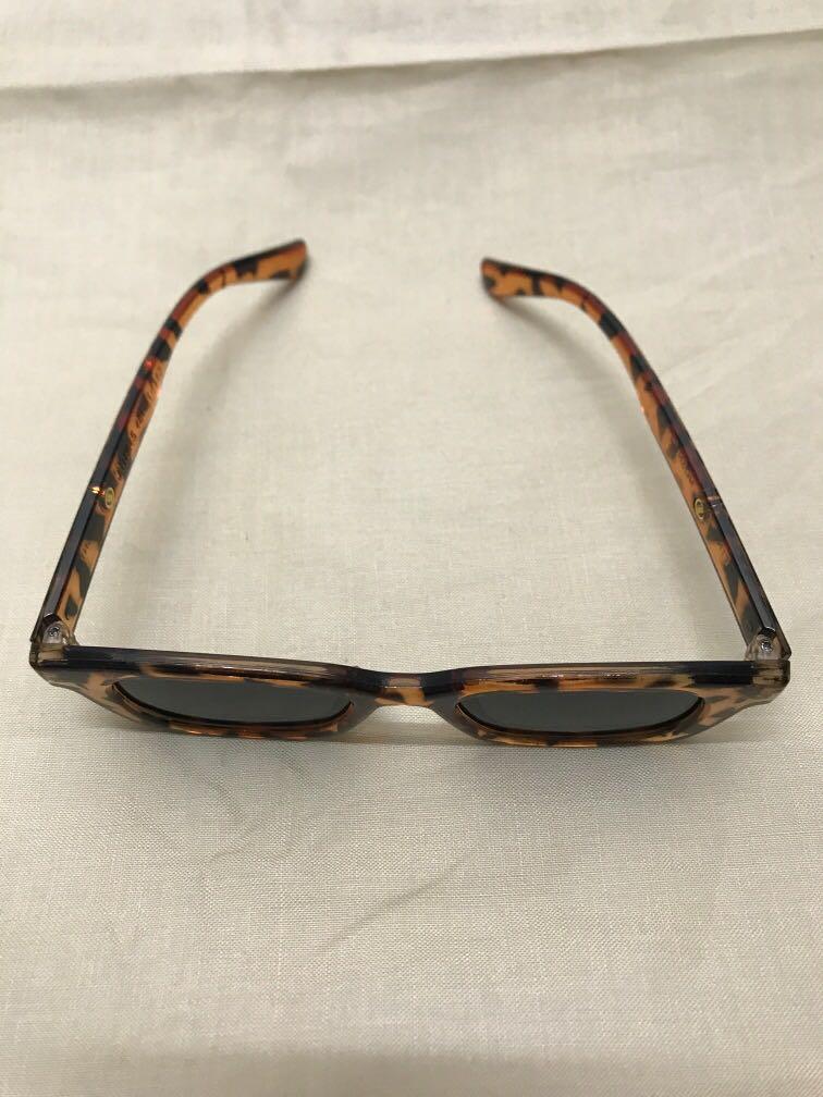 Gentle Monster look alike (sunglasses kacamata), Fesyen Pria, Aksesoris