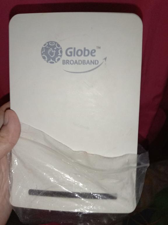 Globe HINDI WIFI (Category: Sim Cards) located in Dasmarinas. Submitted by sulit_buys (Listing ID 1074596422, Image 1). Description: Not sure if working pa. Tagal n di nagamit Di po ito wifi .