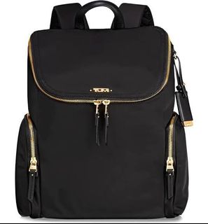 (Category: ) located in . Submitted by shopccloset (Listing ID 1074525294, Image 1). Description: .