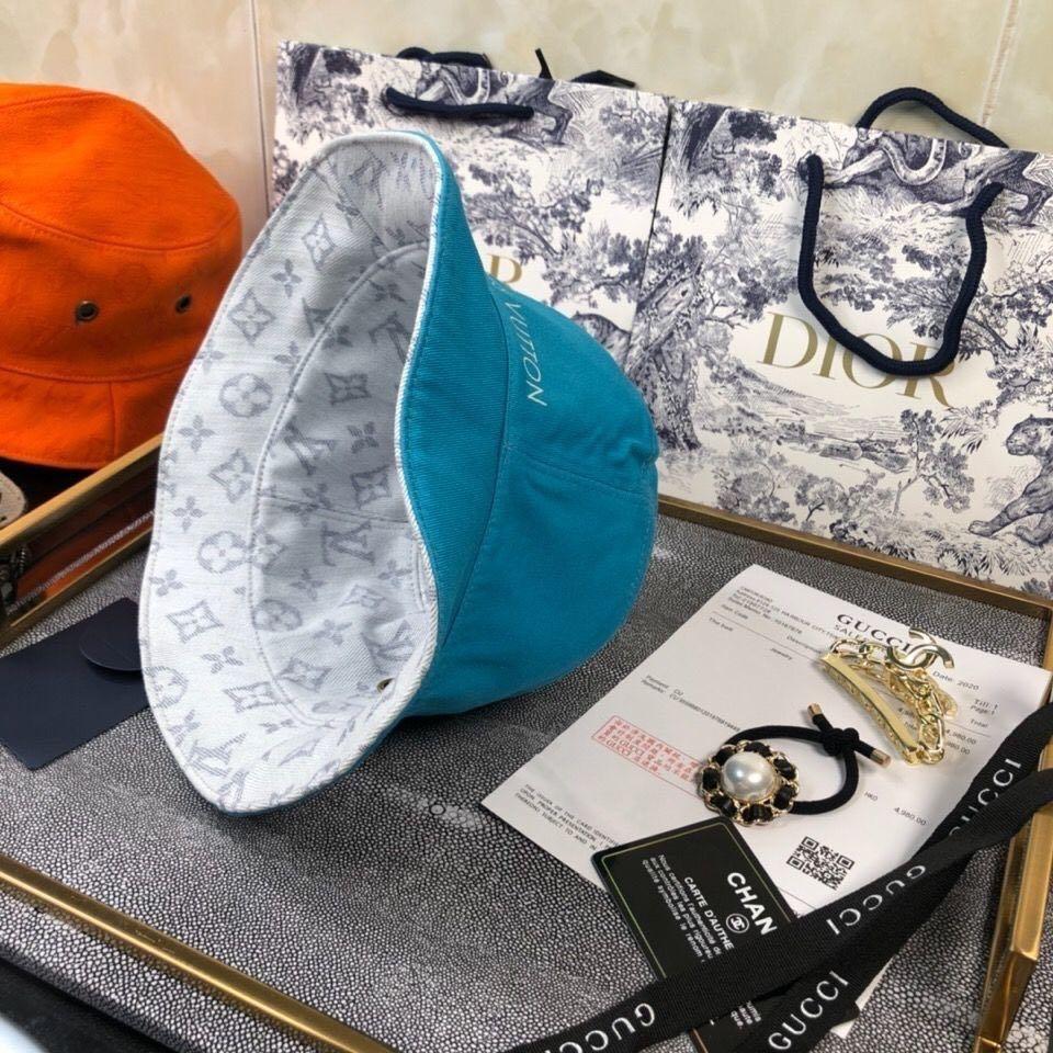 Louis Vuitton denim bucket hat ( preorder japan 🇯🇵), Women's