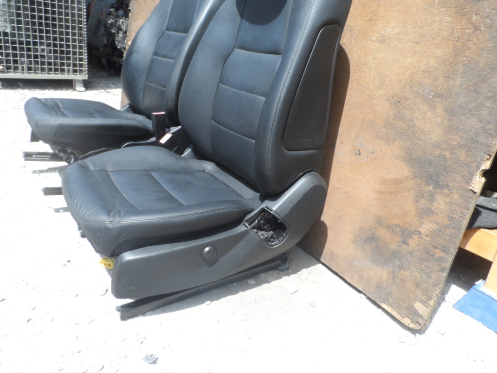 W204 seats clearance
