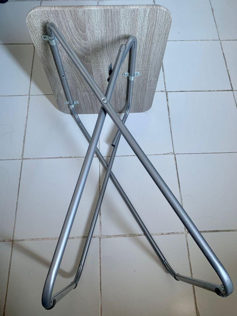 Mini table (Category: Tables & Sets) located in Quezon City. Submitted by Kateee09 (Listing ID 1074541404, Image 3). Description: 1 month old. Bought at sm north appliances .