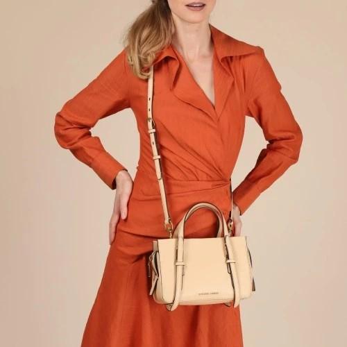 New etienne aigner megan crossbody, Barang Mewah, Tas u0026 Dompet di Carousell