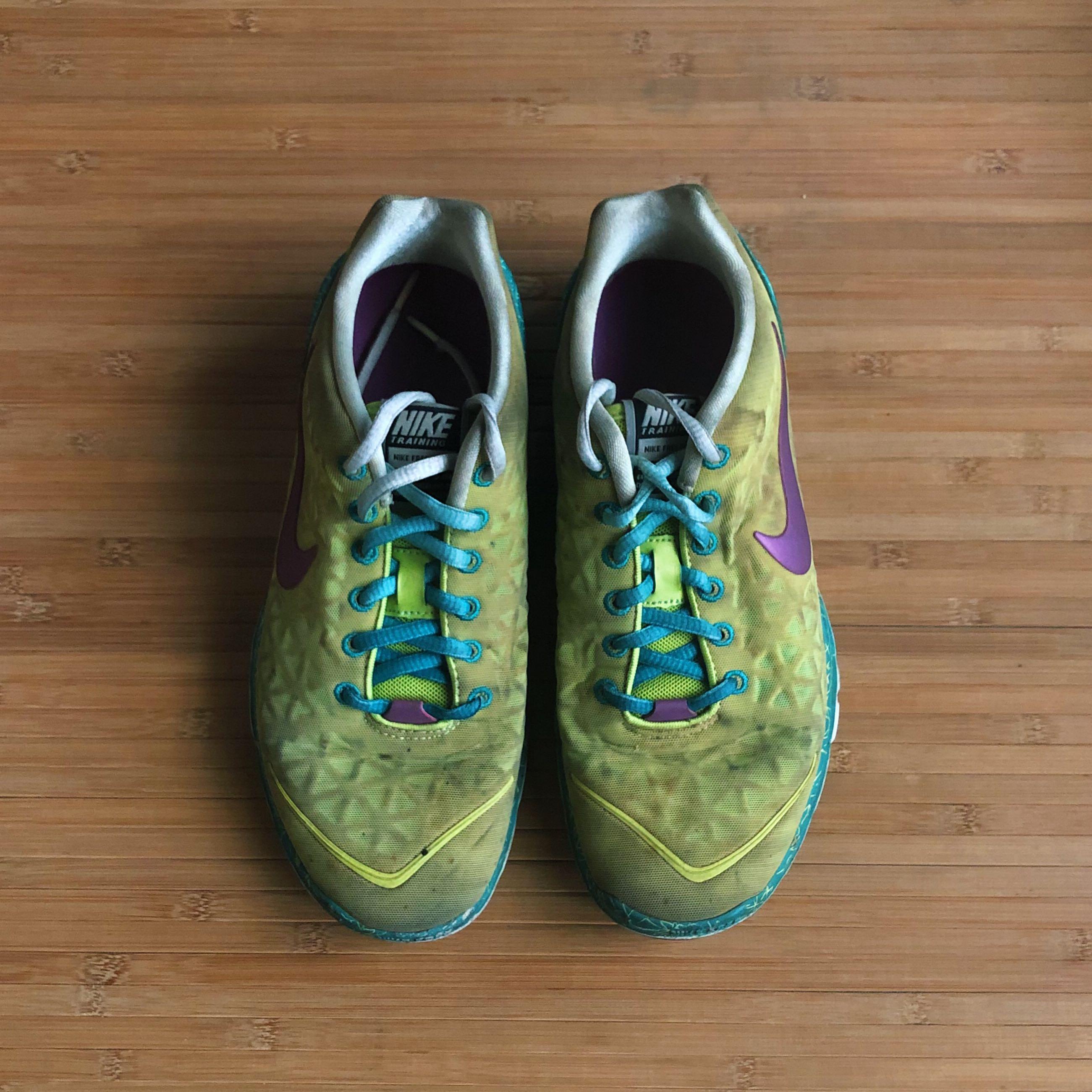 Nike training free fit 2 top