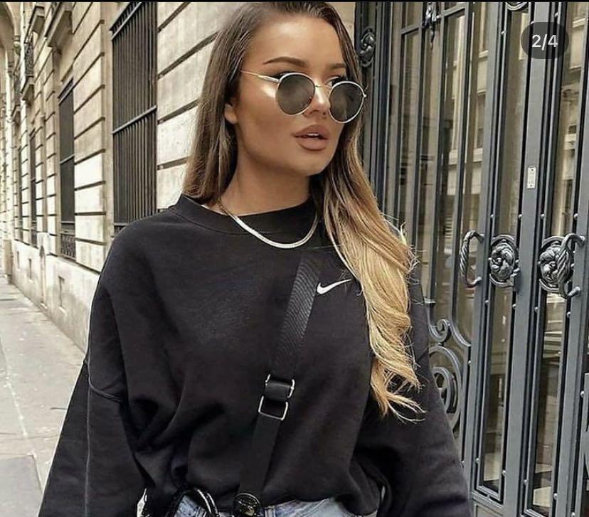 nike sweatshirt in oatmeal