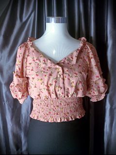 (Category: ) located in . Submitted by new.preloved.sg (Listing ID 1074540578, Image 1). Description: .