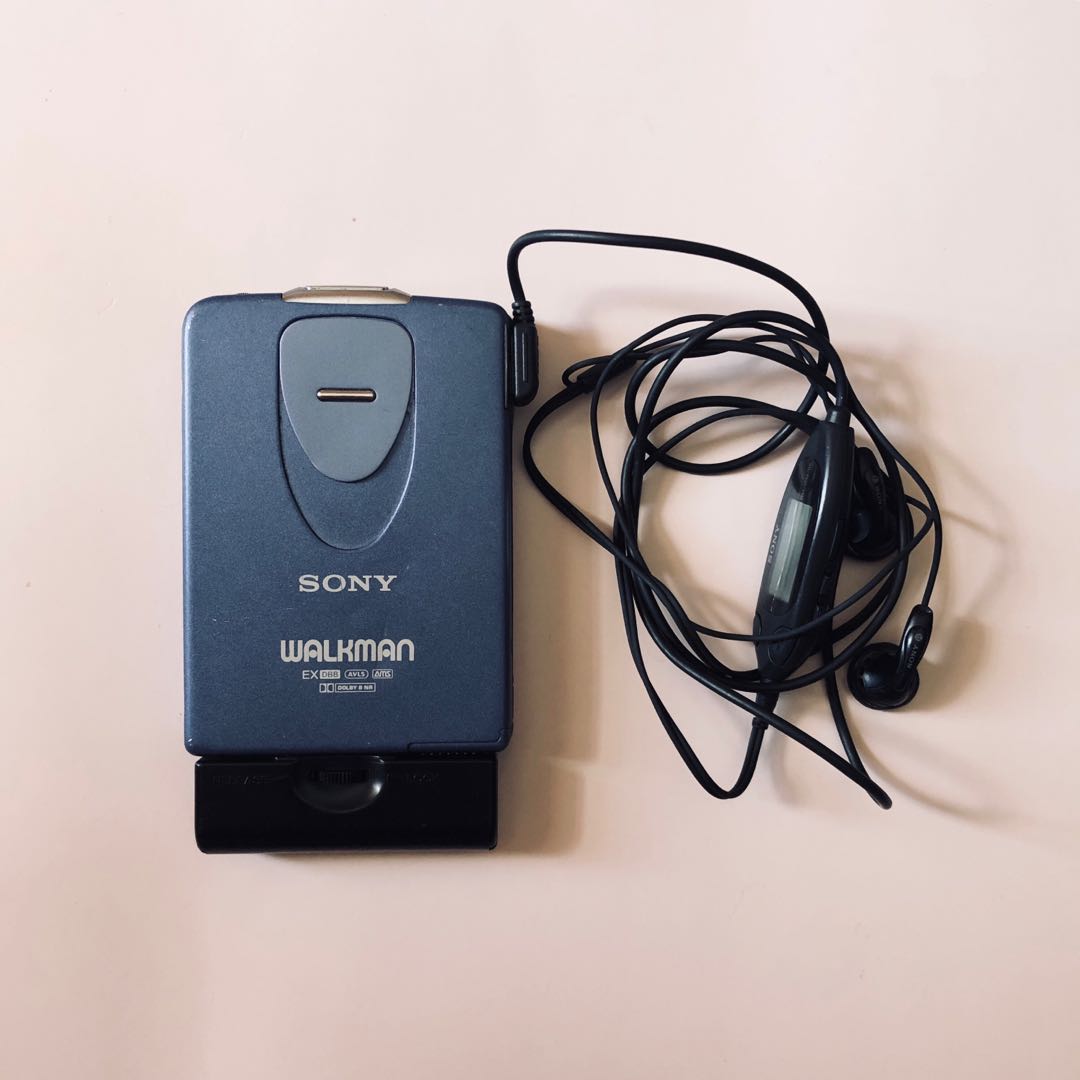 可動品 SONY Cassette WALKMAN WM-EX1 - rehda.com 可動品 SONY Cassette WALKMAN WM-EX1 - rehda.com