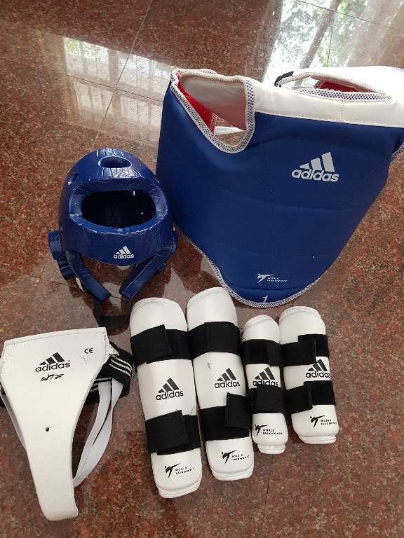 Taekwondo Sparring Gear (full set), Sports Equipment, Exercise & Fitness, Toning & Stretching
