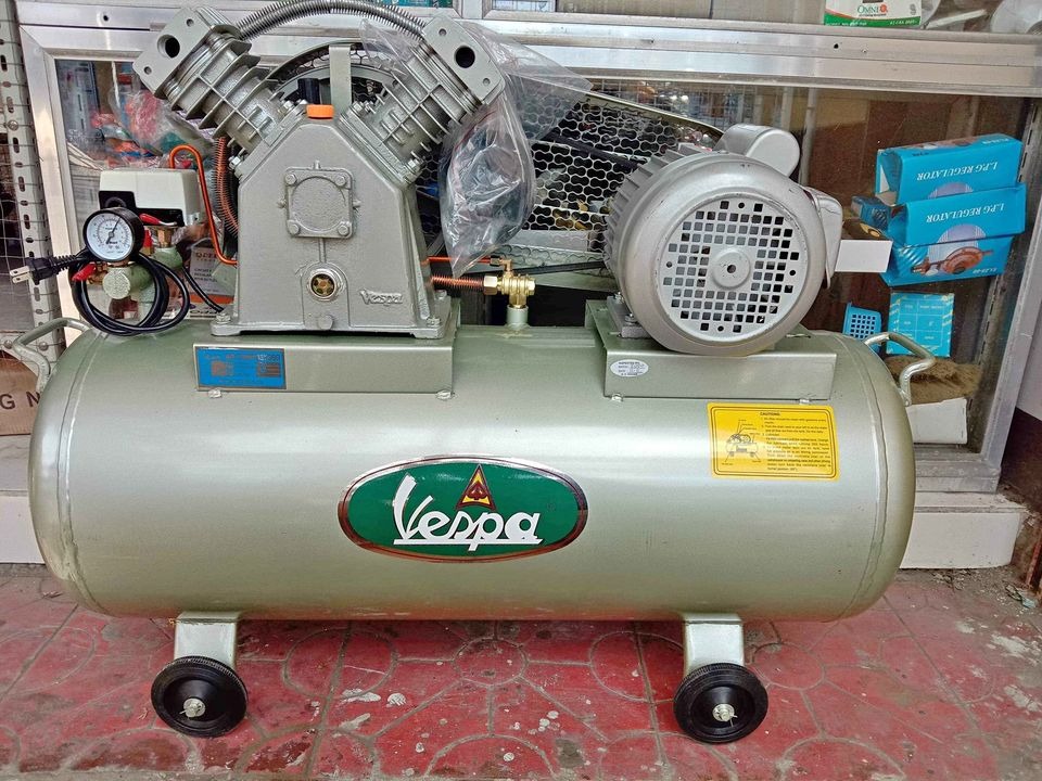 Vespa Air Compressor 1HP Belt Driven, Commercial & Industrial