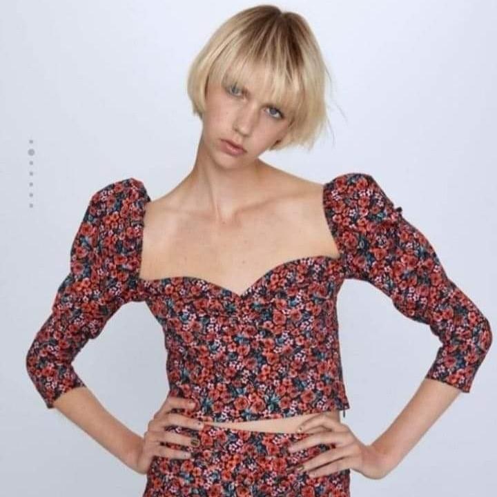 ZARA floral puff sleeves top, Women's Fashion, Tops, Blouses on Carousell