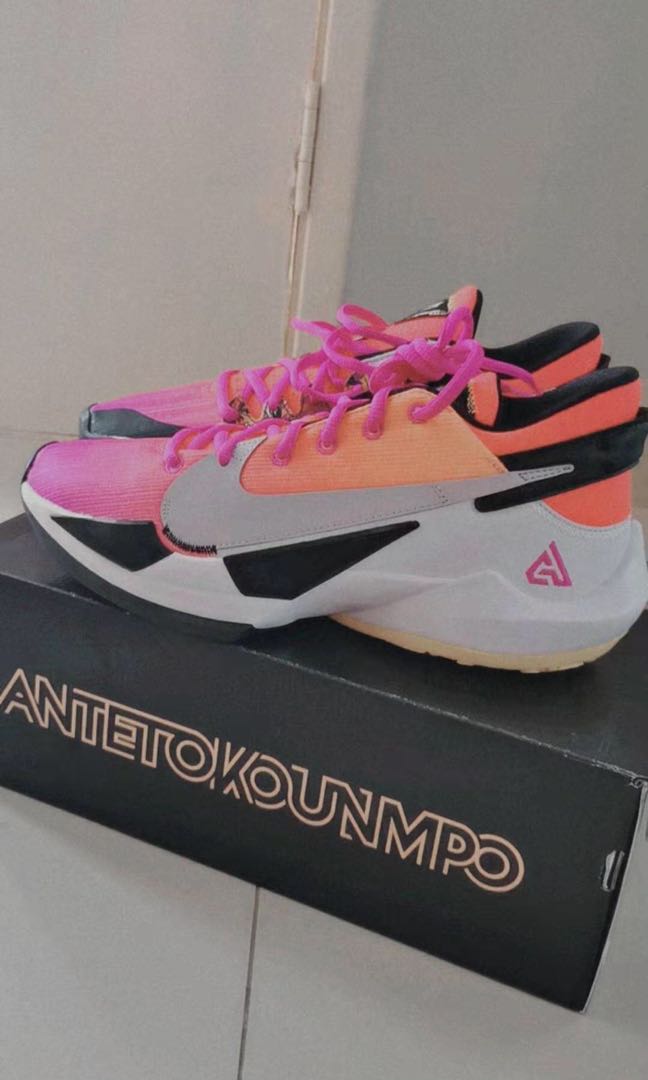 zoom freak 2 sunrise, Men's Fashion 