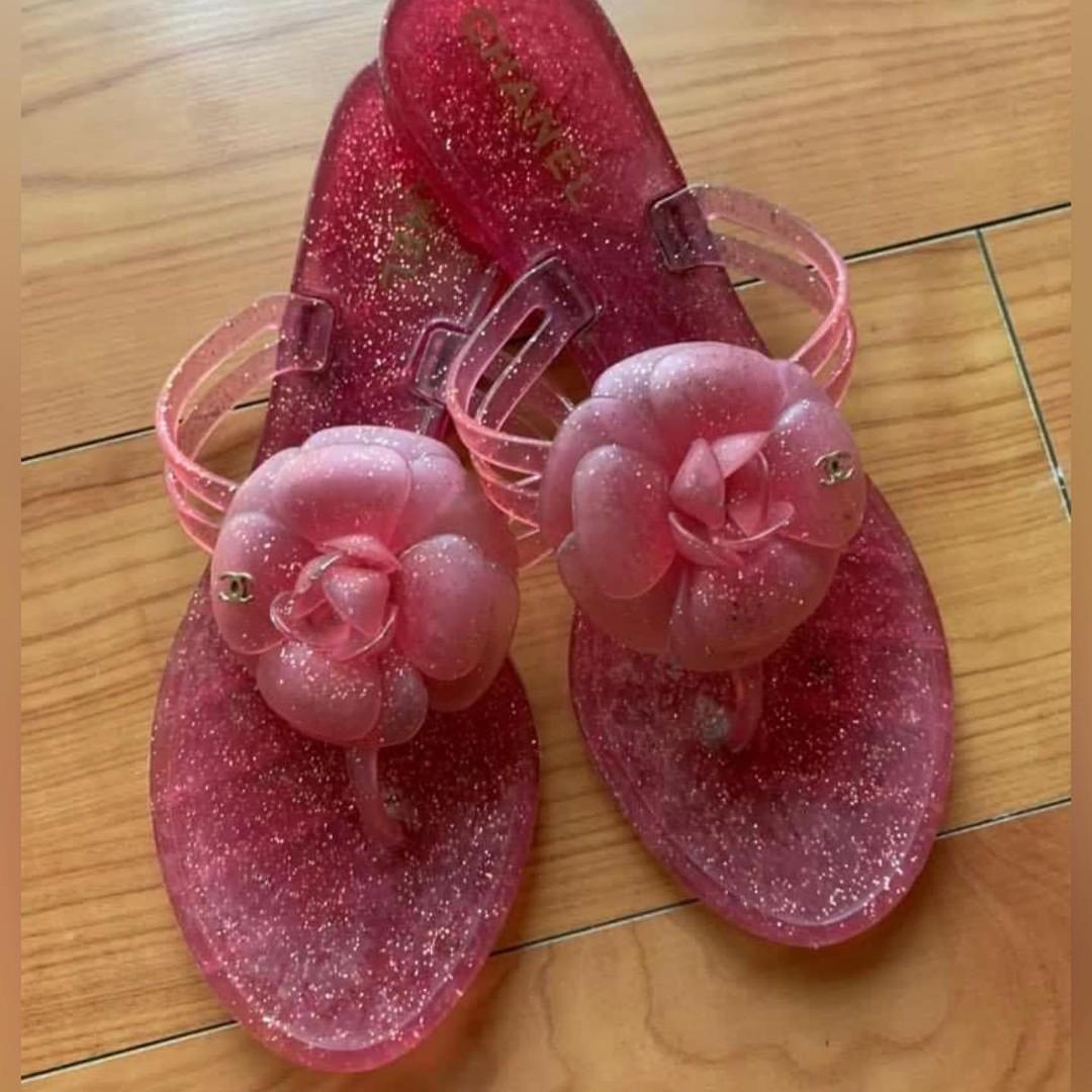 Chanel pink jelly slides store