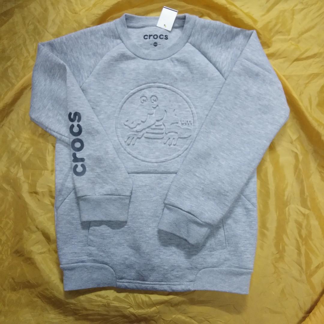 Crocs sweatshirt shop