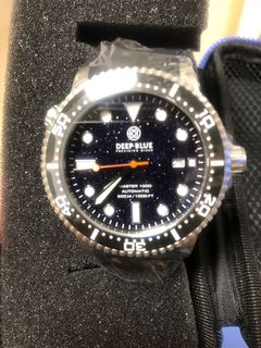 （分類：）位於 。 由 chow.watch.hk 提交（商品編號 1073561898，圖片 1）。簡介： 。