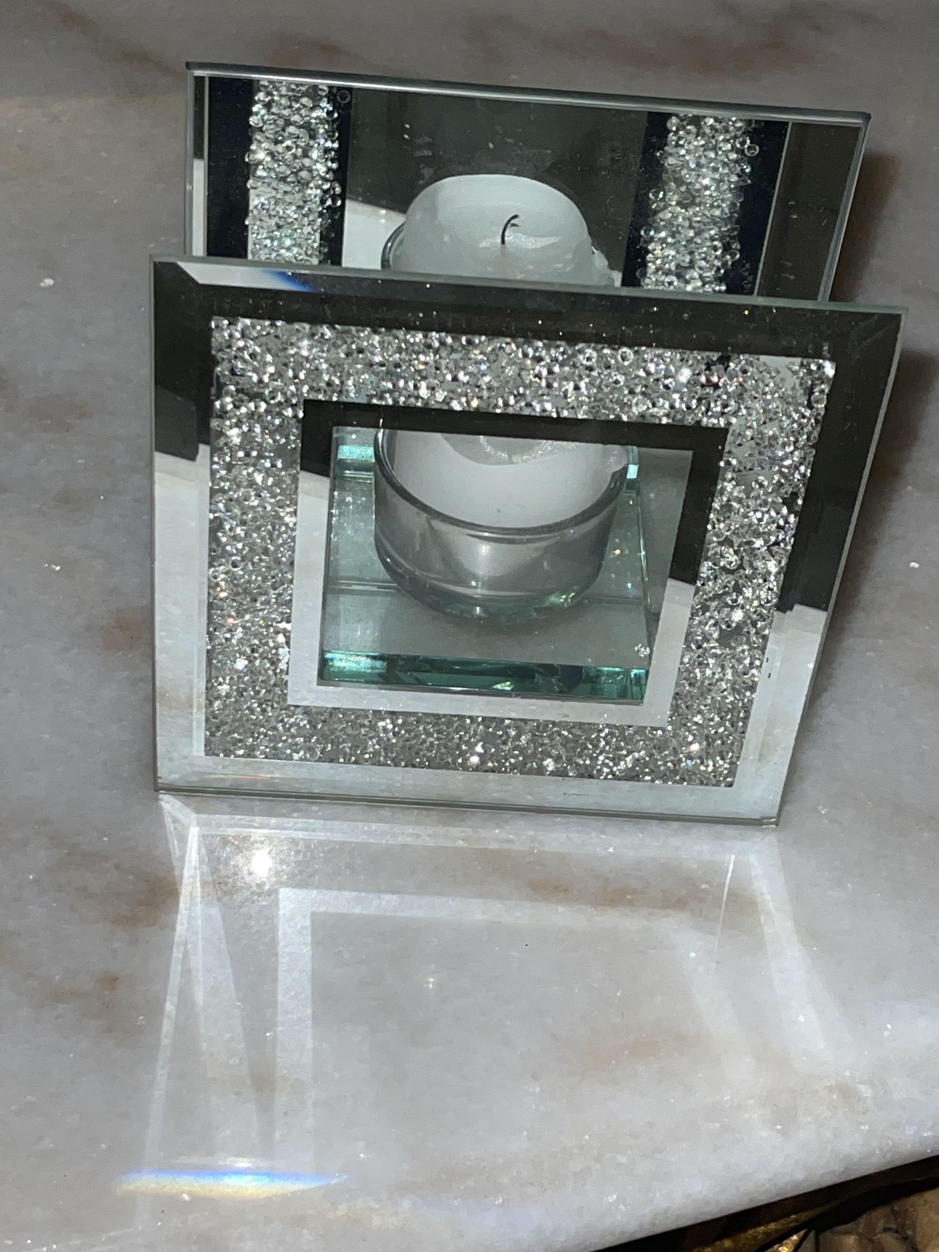 FREE crystal glass mirror candle holder reflective (Category: Women's Clothes) located in Melbourne. Submitted by jayy. (Listing ID 1074756723, Image 1). Description: perfect condition, free with any other purchase 🤍.