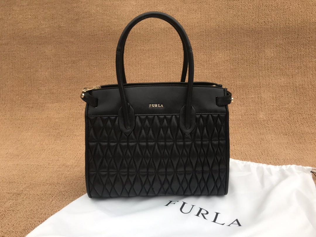 Furla pin cometa tote hot sale