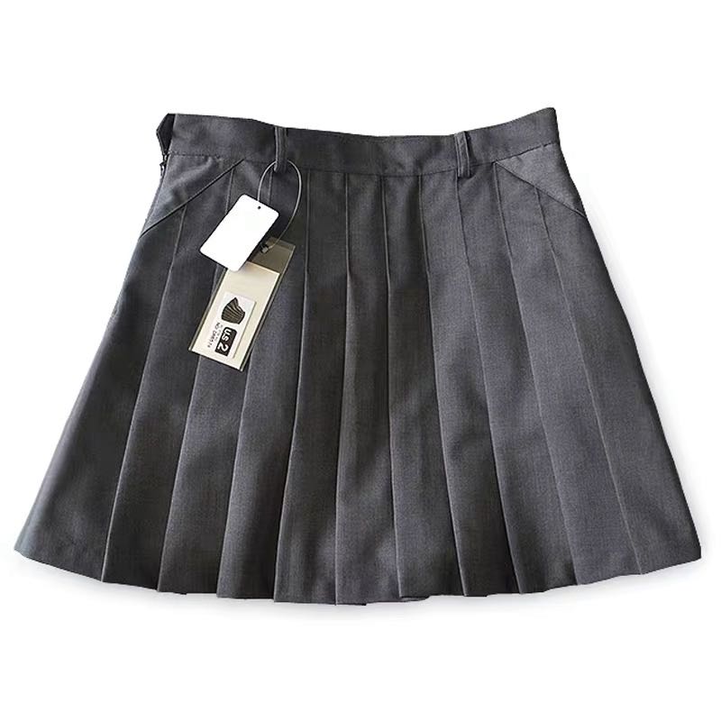 Gray Tennis Skirt, Women's Fashion, Bottoms, Skirts on Carousell