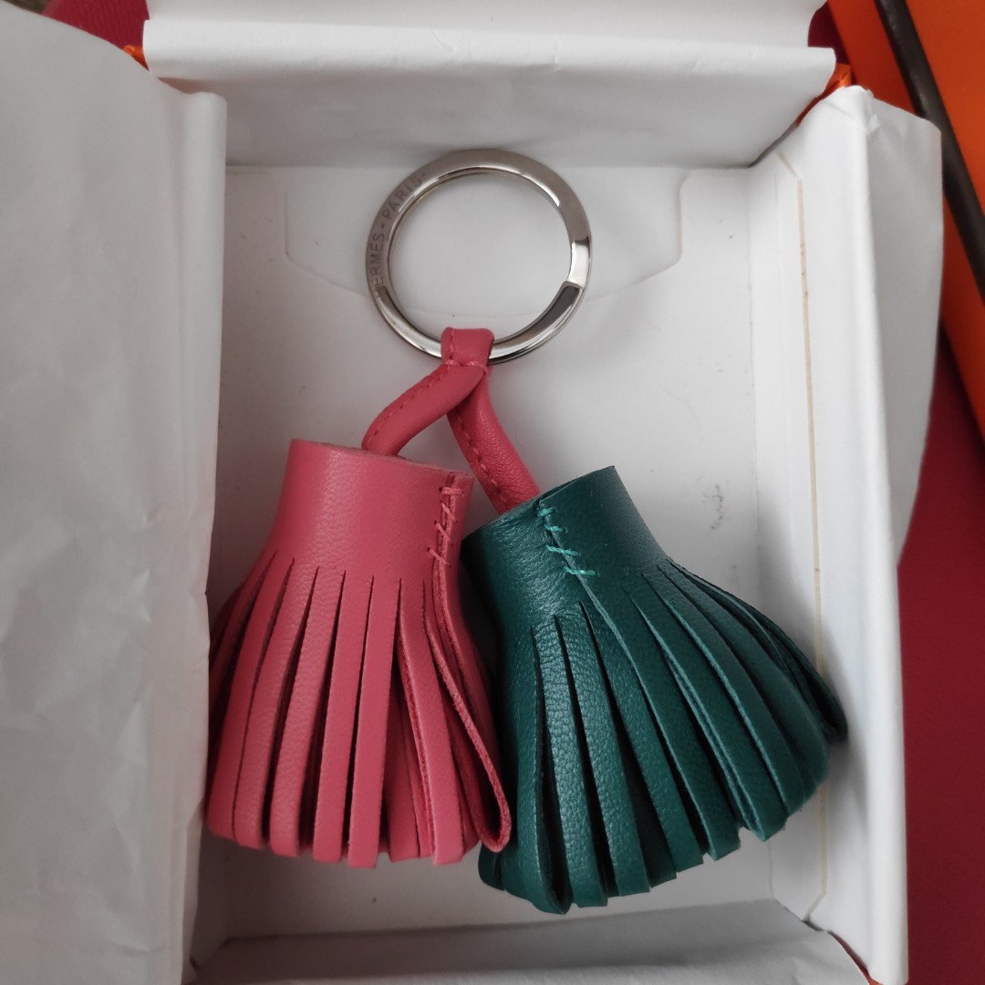 Carmen leather bag discount charm