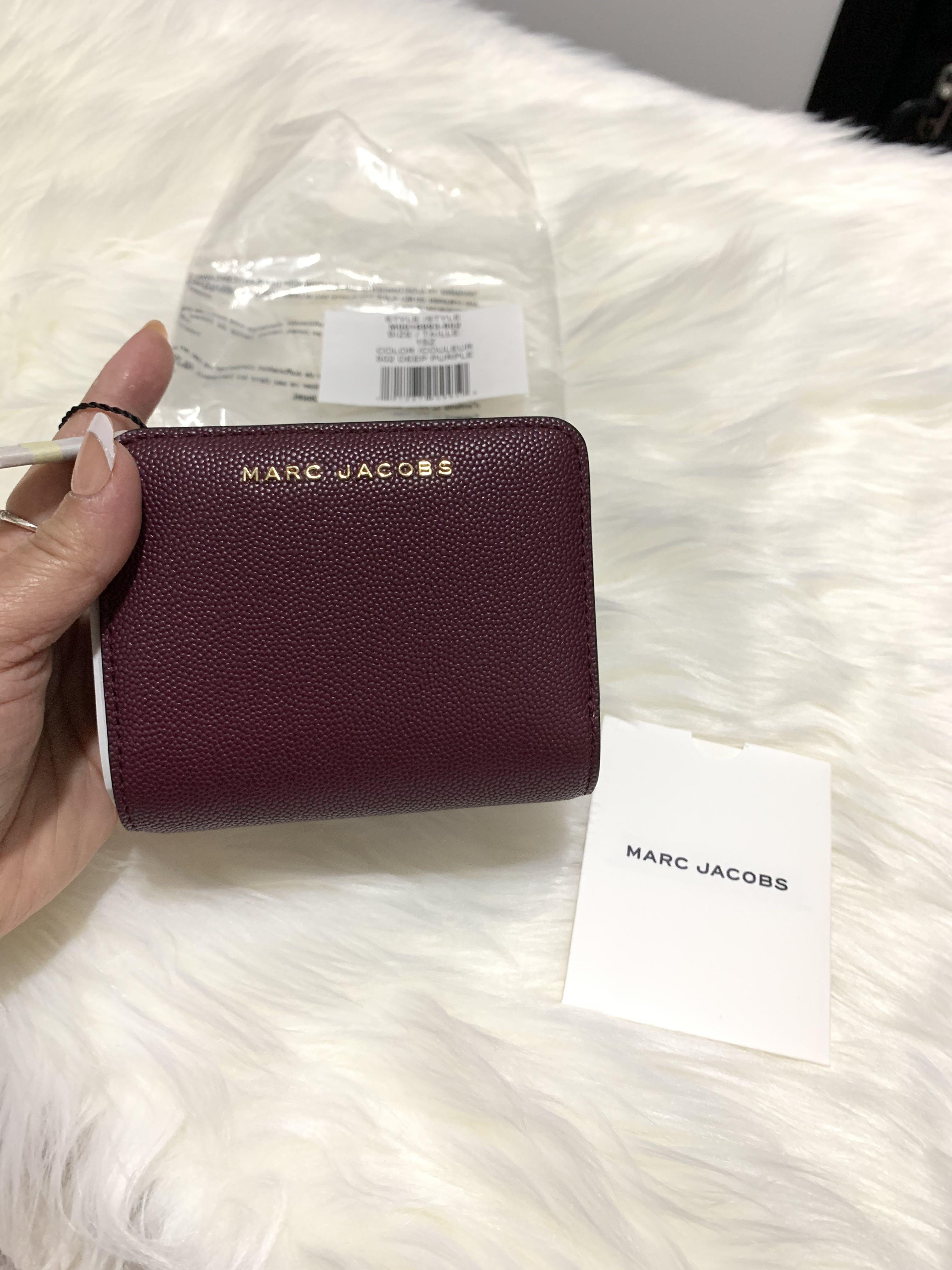 Marc Jacobs Snapshot DTM mini Compact Wallet, Women's Fashion, Bags &  Wallets, Backpacks on Carousell