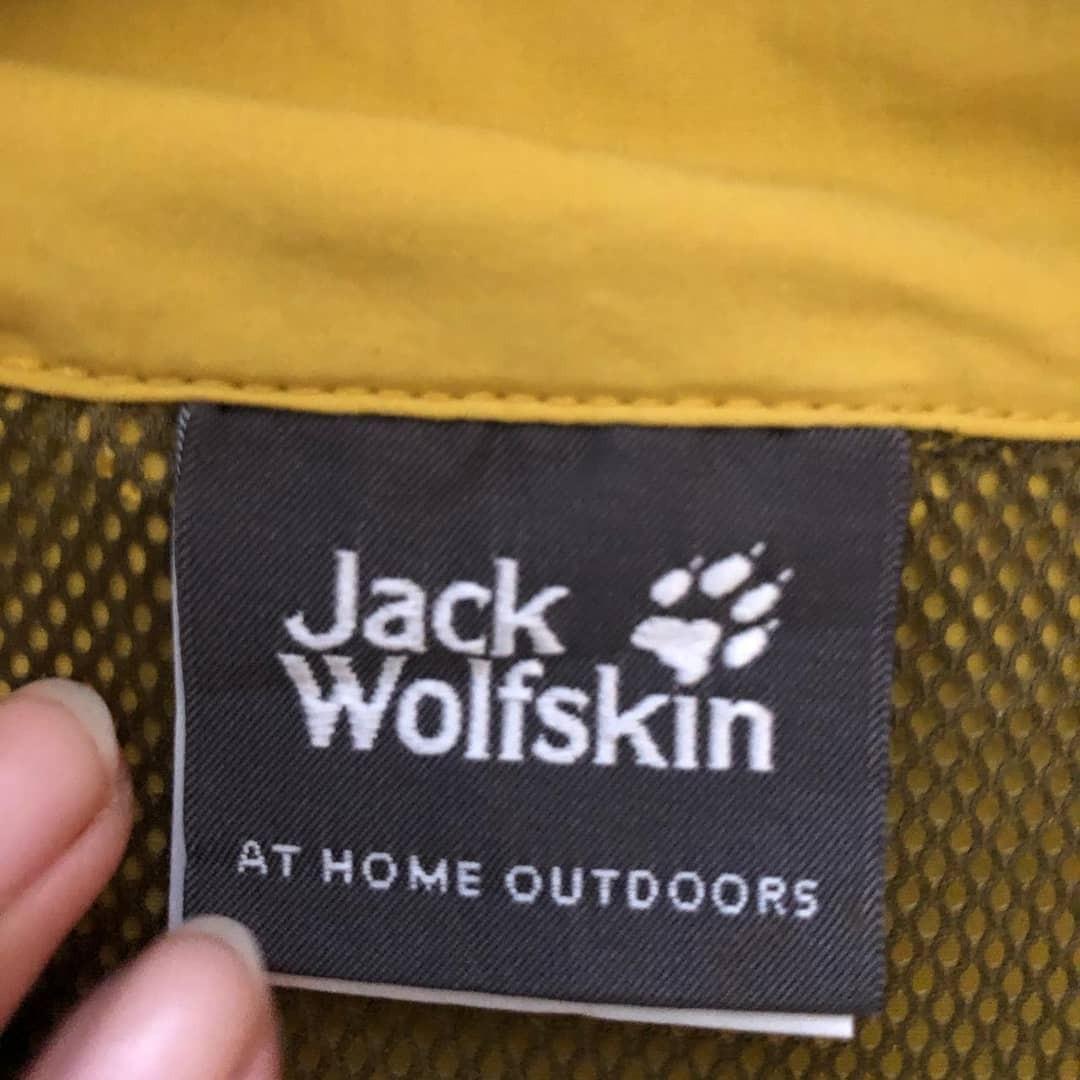 JACK WOLFSKIN Parachute Jacket, Fesyen Pria, Pakaian , Baju Luaran di ...