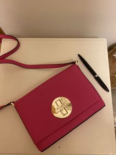 （分類：）位於 。 由 angelithk 提交（商品編號 1074753563，圖片 1）。簡介： 。