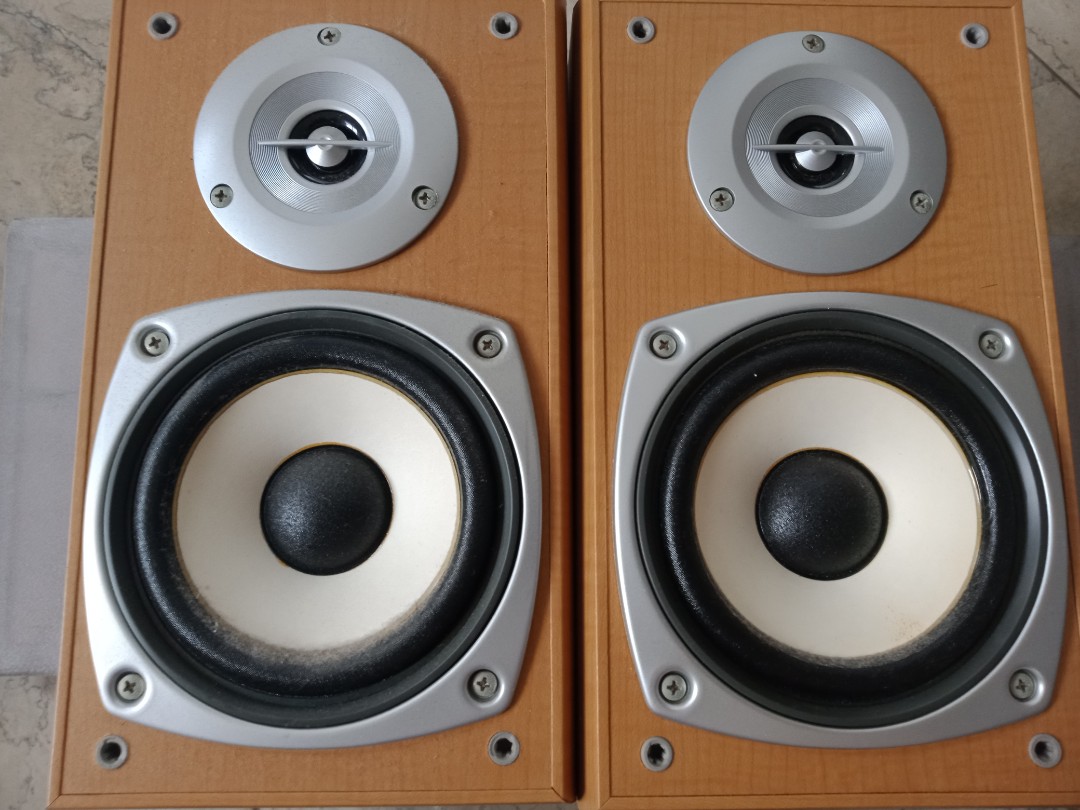Kenwood 2Way Bass Reflex Speaker System Imported from Japan, Audio
