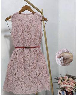 Lacey Old Rose dress Self-portrait ins