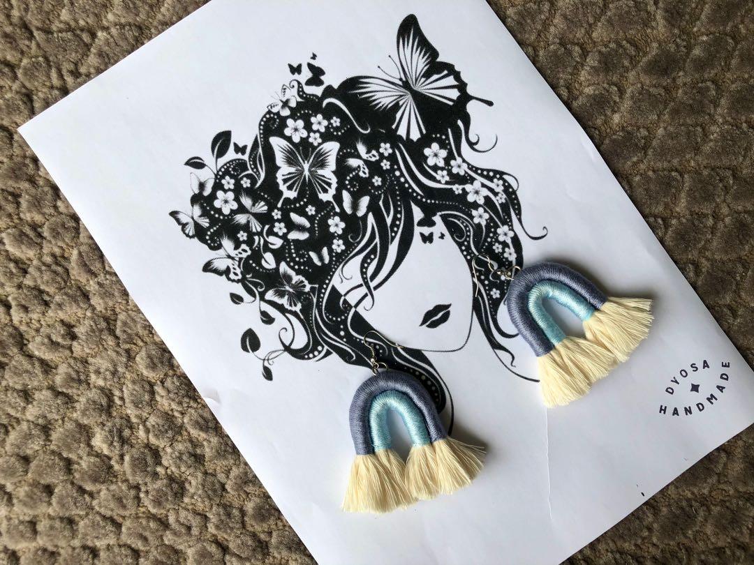 Macrame Beach Earrings Tassels (Category: Other Accessories) located in Cebu City. Submitted by ddsecondselection (Listing ID 1074742022, Image 2). Description: Handmade but well sanitised. DM for inquiries. Follow us for more on IG and FB Account number: @dyosahandmade.