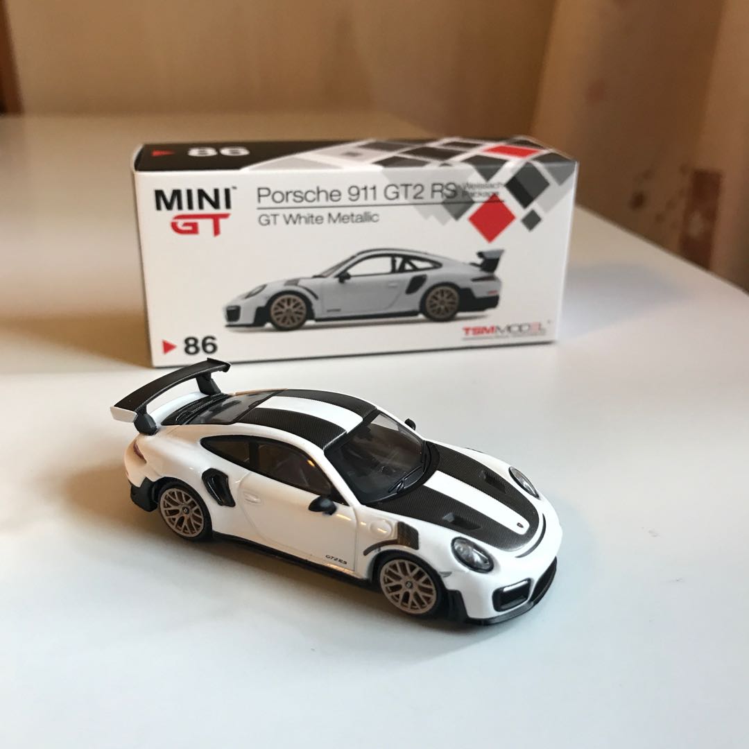 MiniGT No. 86 保時捷Porsche 911 GT2 RS (Scale 1:64 )合金車仔