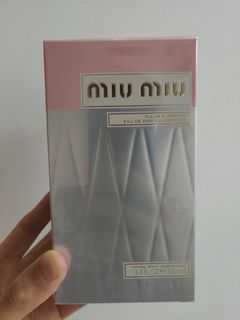 （分類：）位於 。 由 cloverlor 提交（商品編號 1074771077，圖片 1）。簡介： 。
