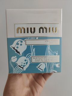 （分類：）位於 。 由 cloverlor 提交（商品編號 1074771739，圖片 1）。簡介： 。