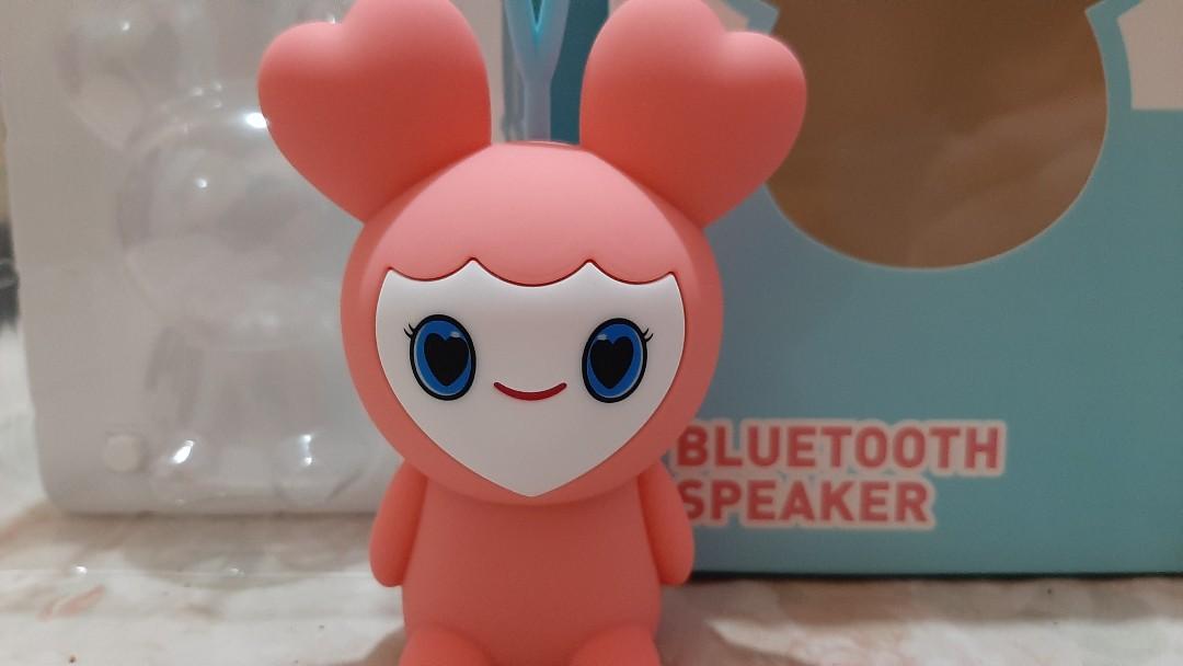 Movely Twice Lovely Bluetooth Speaker Momo Audio Soundbars Speakers Amplifiers On Carousell